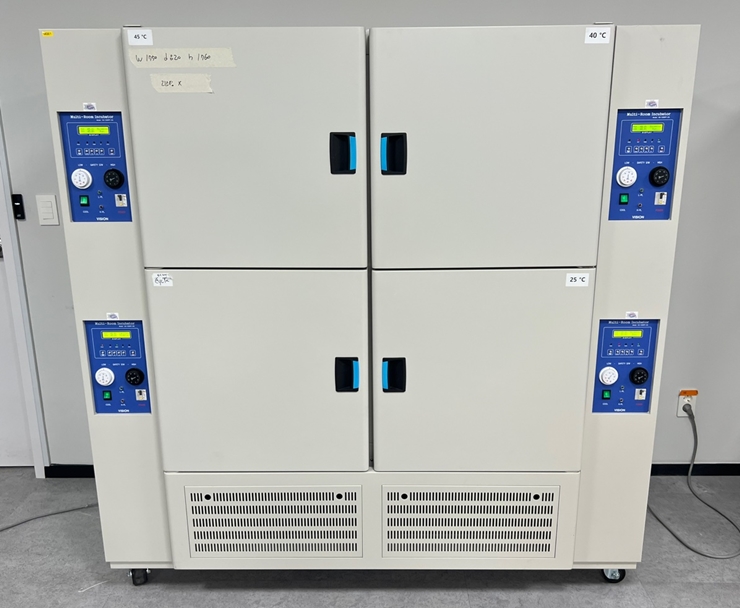 중고 VISION BIONEX 4실 저온 배양기 / 멀티 룸 인큐베이터 (MG61)