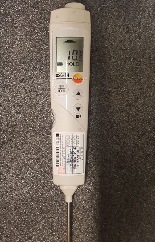 중고 테스토 적외선 탐침 온도계 826-T4