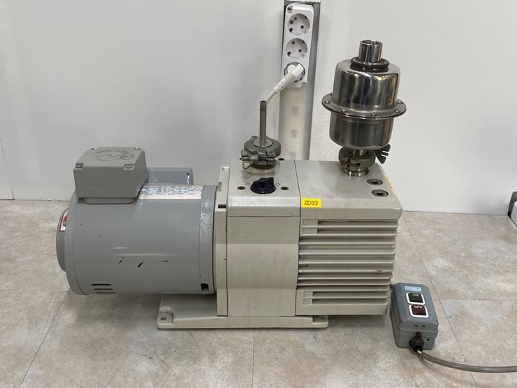 중고 우성 TRP-12 진공 펌프 (ZD33)