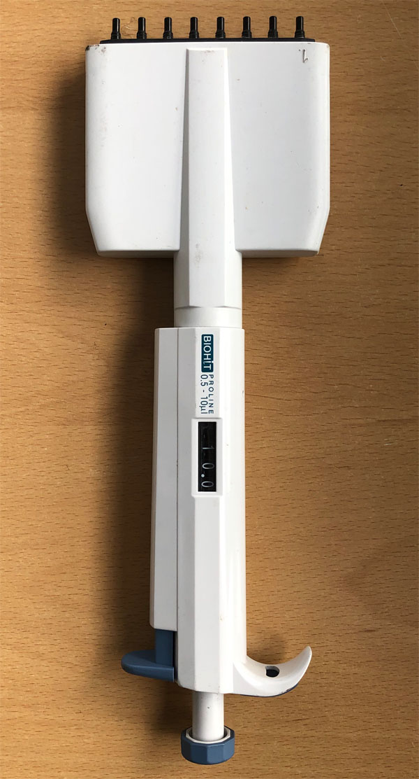 중고 Biohit / 8채널 멀티 채널 피펫 Multi pipette / 0.5 ~ 10ul