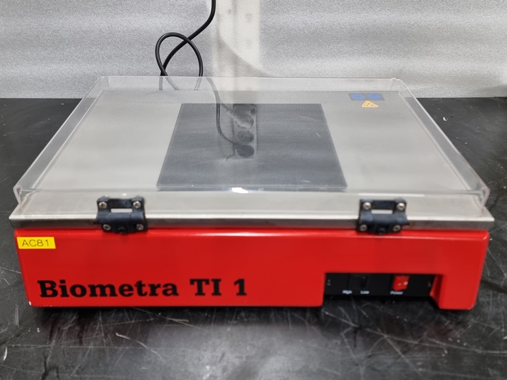 중고 Biometra TI1 Transilluminator 형광 테이블 (AC81)