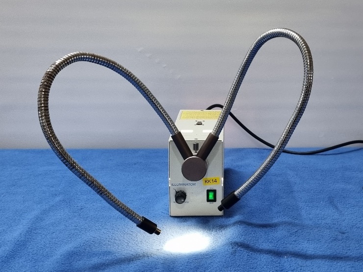 중고 Microscope ILLuminator 현미경 가지조명  (KK14)
