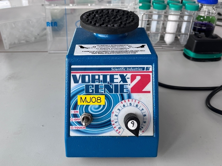 중고 Vortex Genie 2 볼텍스 믹서, 220V (MJ08)