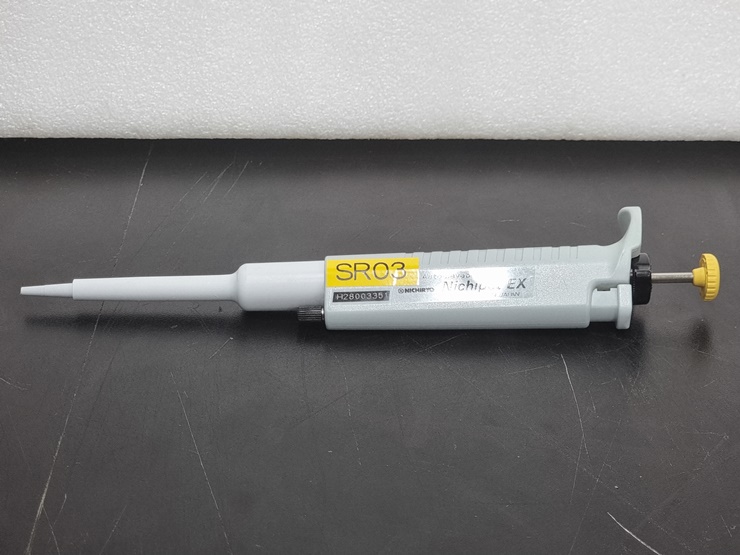 중고 Nichipet EX pipettor 2~20μL (SR03)