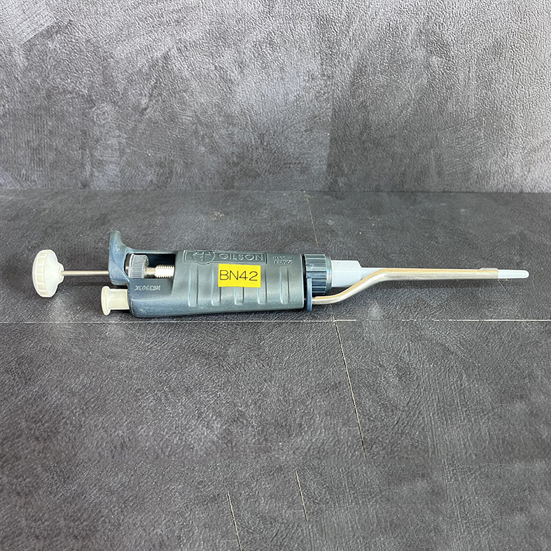 중고 Gilson Pipetman P100, 100uL (BN42)