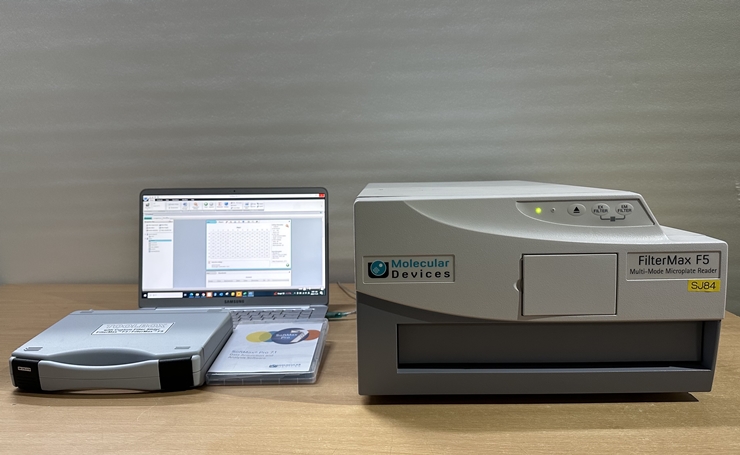 중고 FilterMax F5 Multi-Mode Microplate Readers (SJ84)