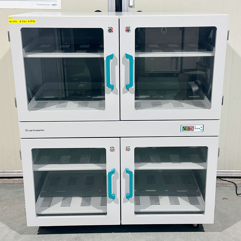 중고 JEIO TECH DC2-41A Dry Cabinet 자동제습 보관캐비넷 (BR26)