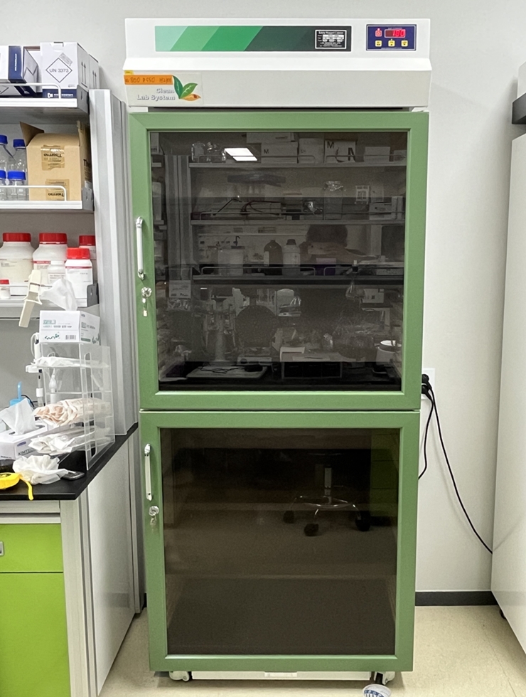 중고 Safety Reagent Cabinet 필터식 시약장 (EM62)