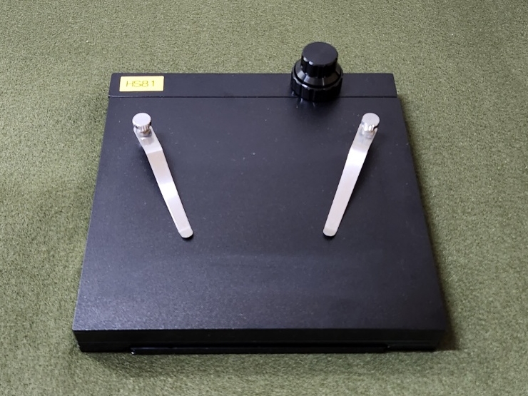 중고 XY 슬라이딩 스테이지, 100 X 86 mm (HS81)