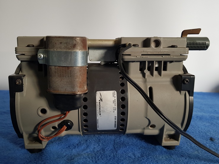 중고 Thomas 다이아프램 진공펌프 (HI58)