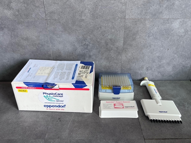 중고 Eppendorf Research plus 12채널 멀티 마이크로 피펫, 100uL  (AE82)