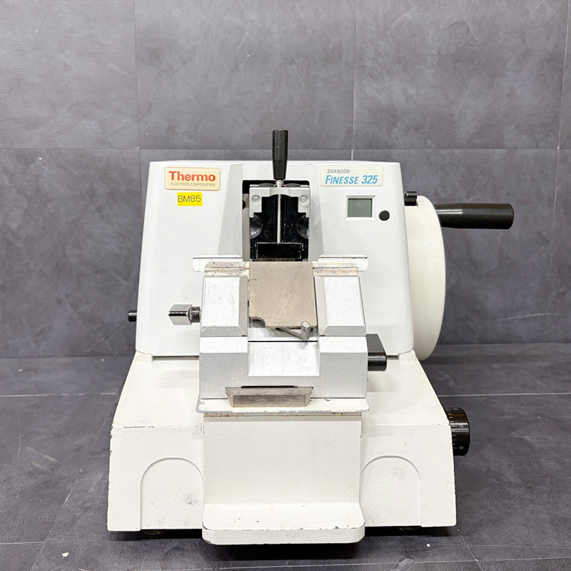 중고 Thermo Scientific Shandon Finesse 325 미세 절단기(마이크로톰) (BM85)