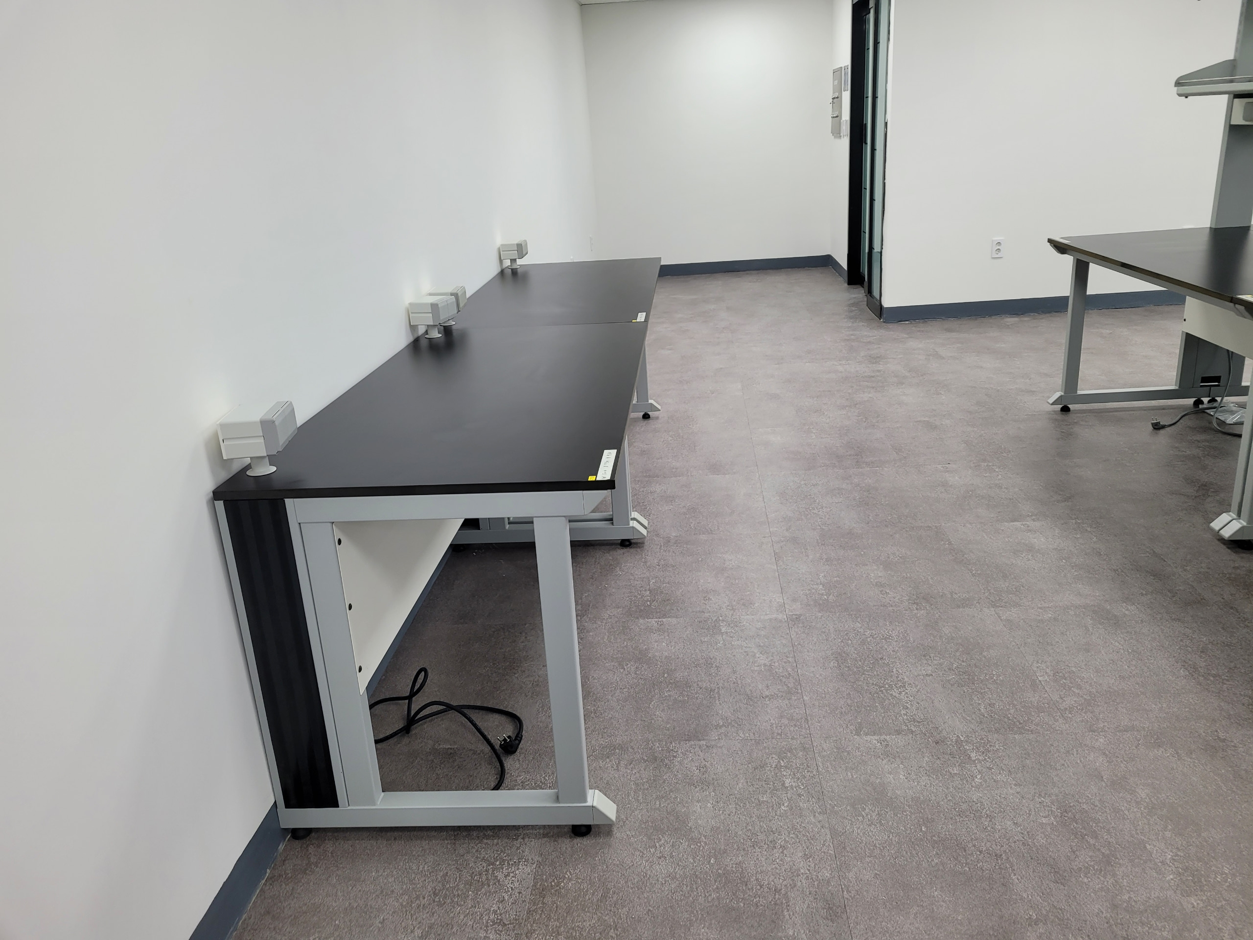 리빌딩 중고 벽면 실험대