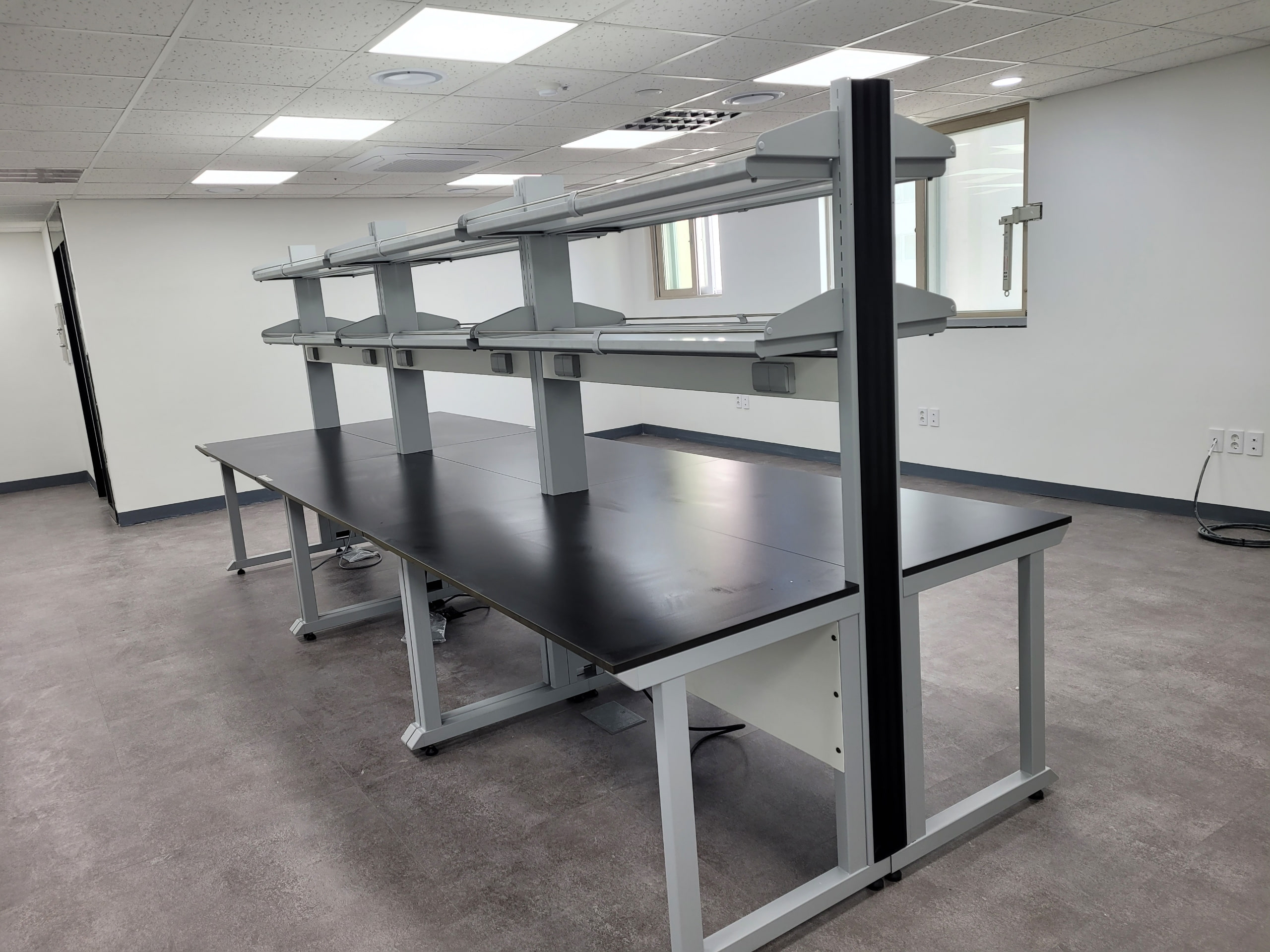 NK 신품 중앙 실험대