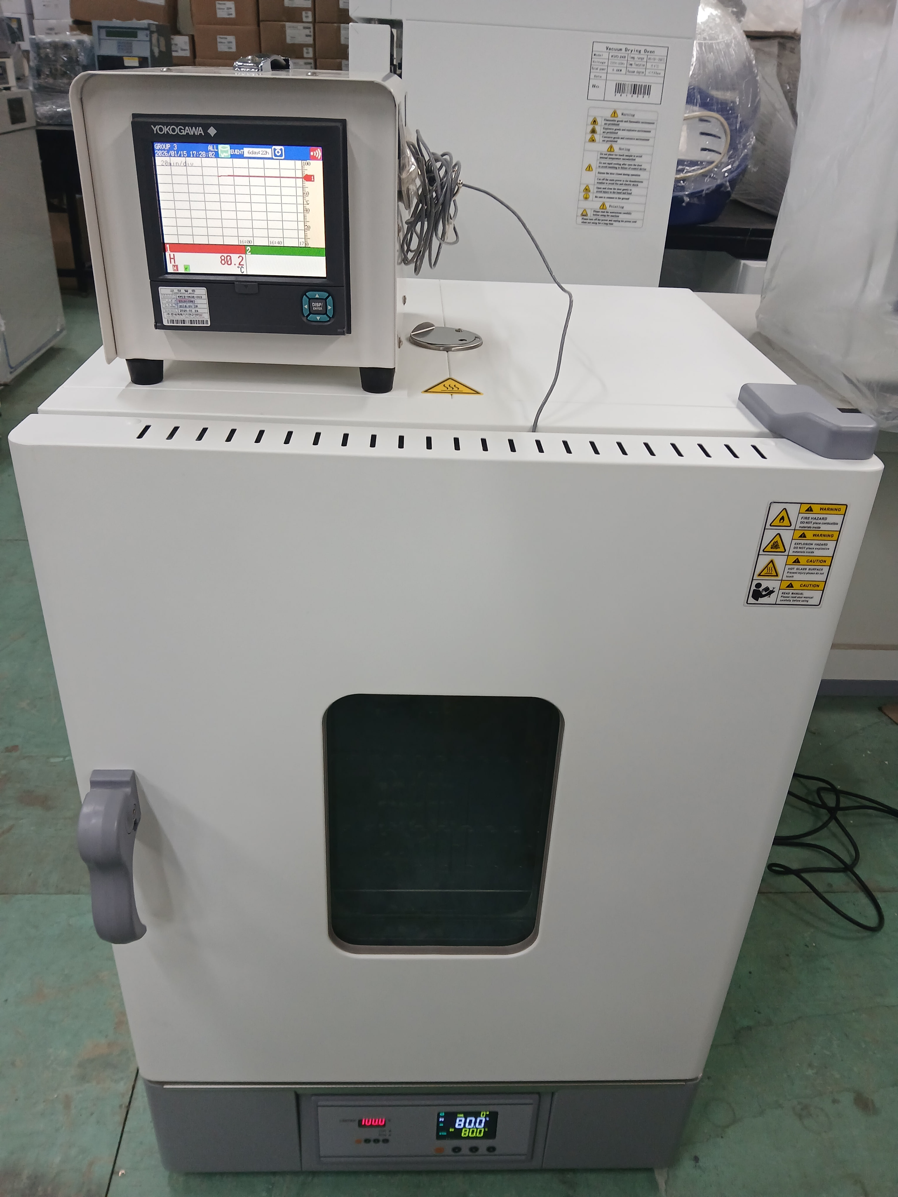 125L 오븐 전면 사진