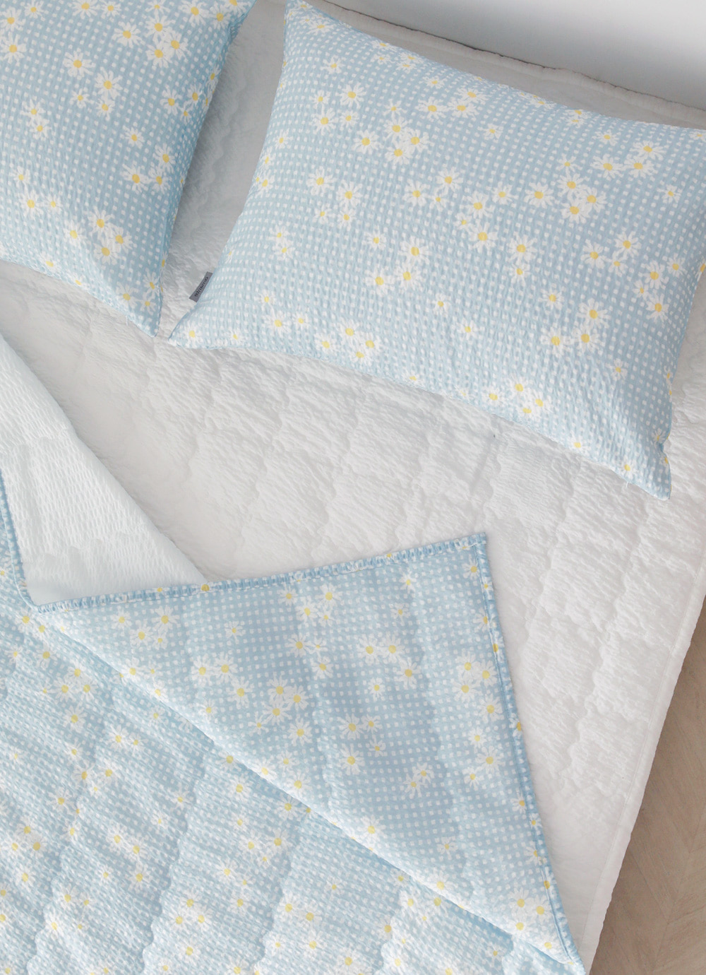 Lolly Seersucker Ripple summer Comforter SS / Q / K
