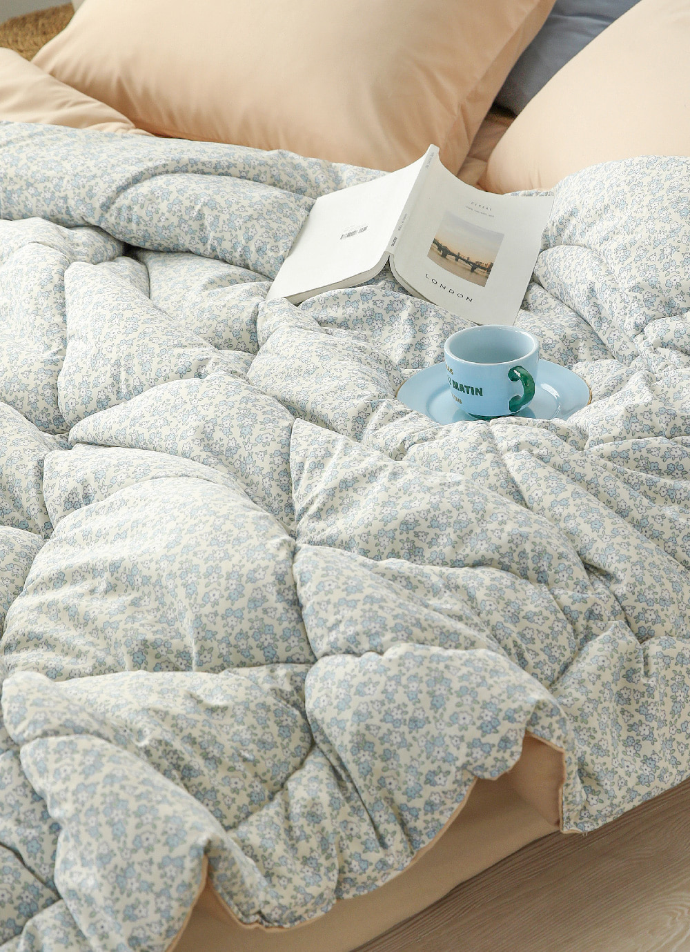 May vintage Silent Non-irritating Comforter SS / Q