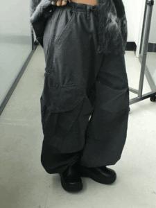 터미 하트 포켓 일자 와이드 카고 팬츠