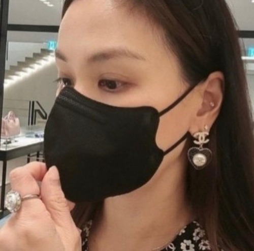 샤 블랙스톤 귀걸이