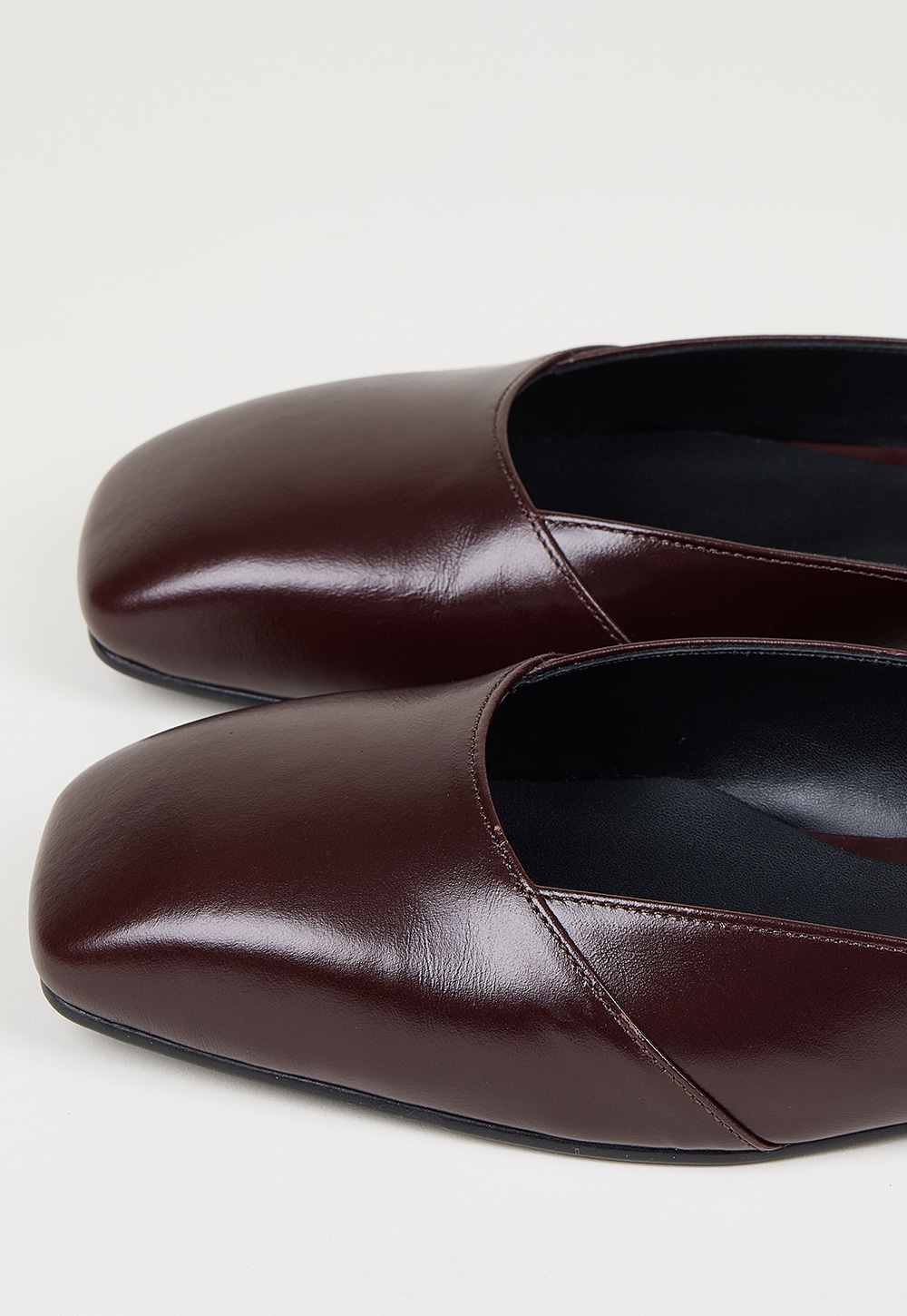 OLD HANDS CARVED レザーフラットシューズ SHOP - All Shoes - old hands carved