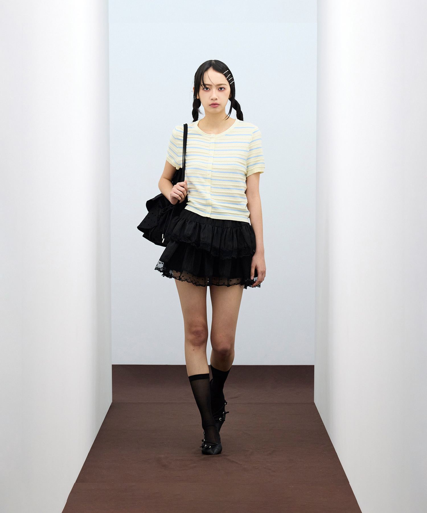 【VIVABROWN】 ハイネックショートパディング Outerwear - Outerwear - vivabrown