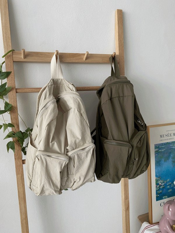 nylon pocket backpack / 나일론 포켓 백팩 가방