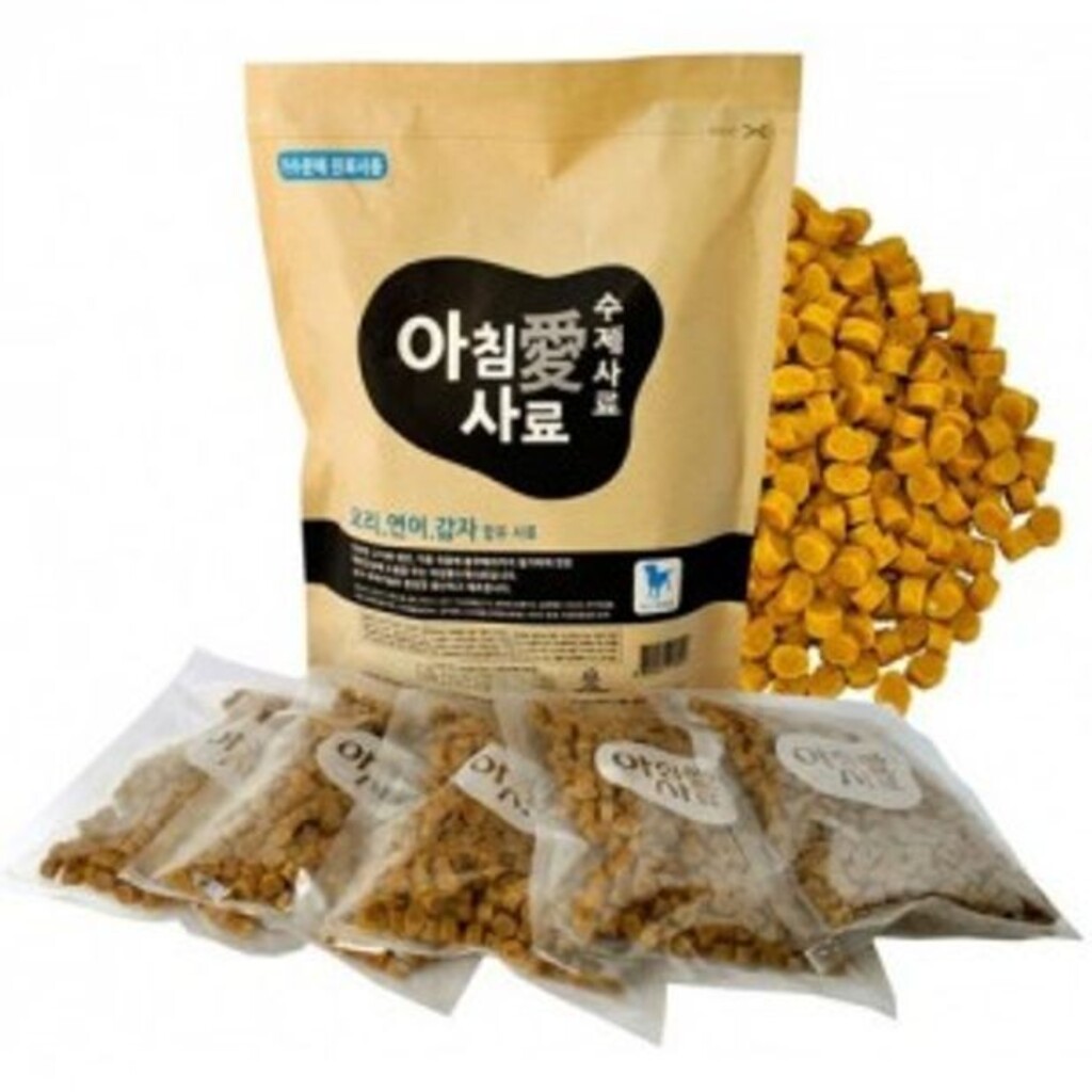 아침애 사료 오리 연어 감자 - 신선한 원료가 담긴 강아지 사료 제품 이미지