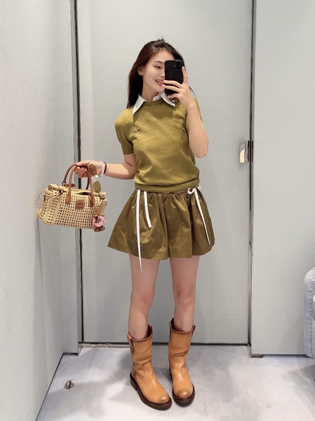 137c6a5ad1faa63b4496f70910ad8c55.jpg
