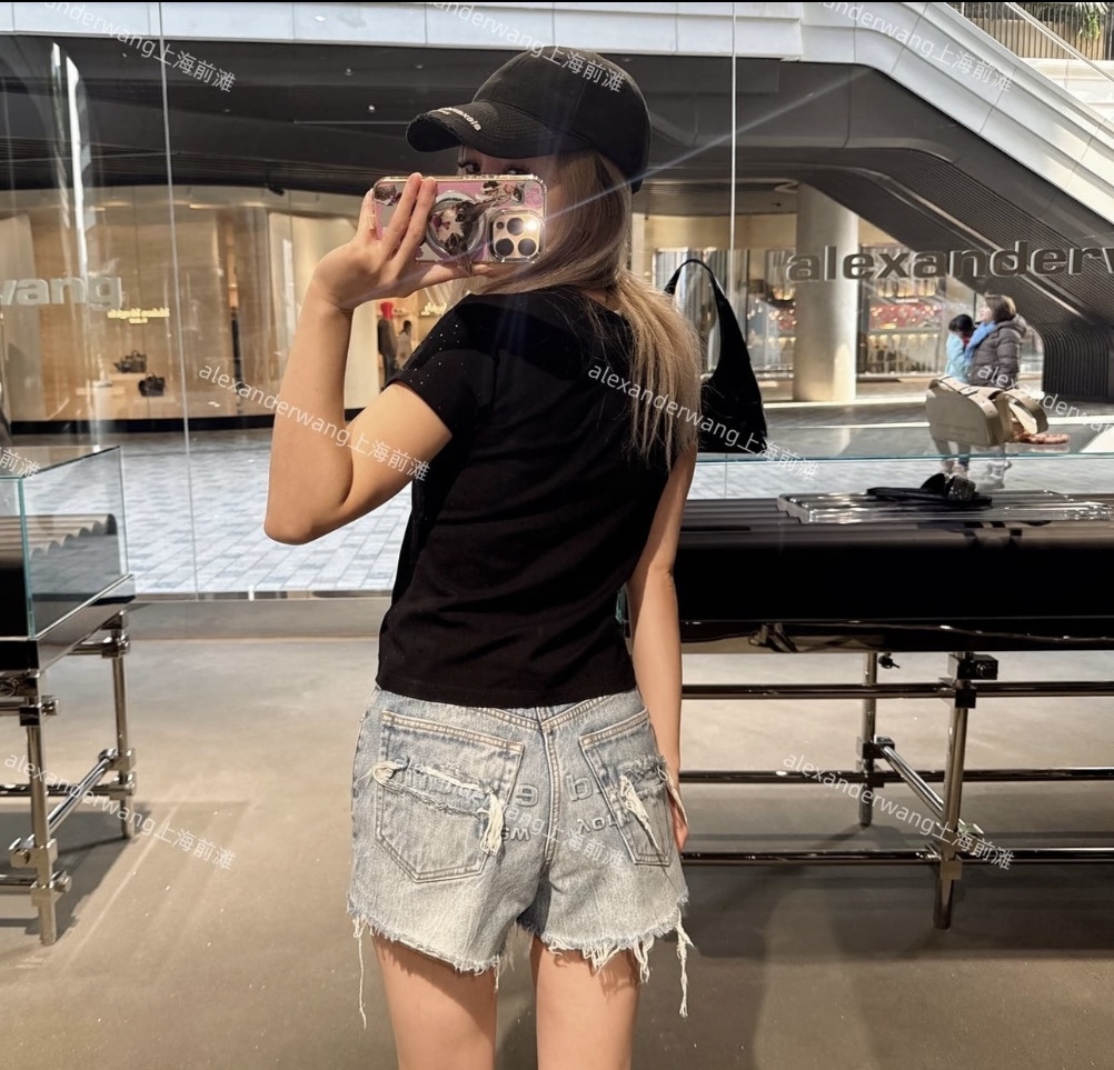 1b07ceec352d5243d35788db7b9935e1.jpg