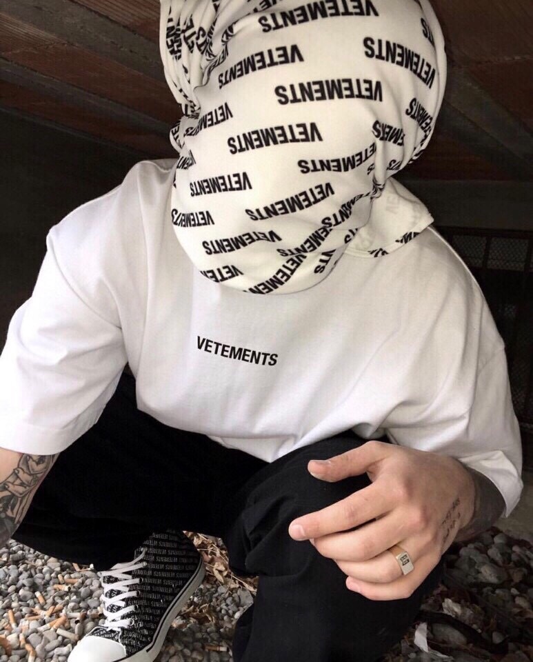 23af62e26145cae3ff6aa7f38c573198.jpg