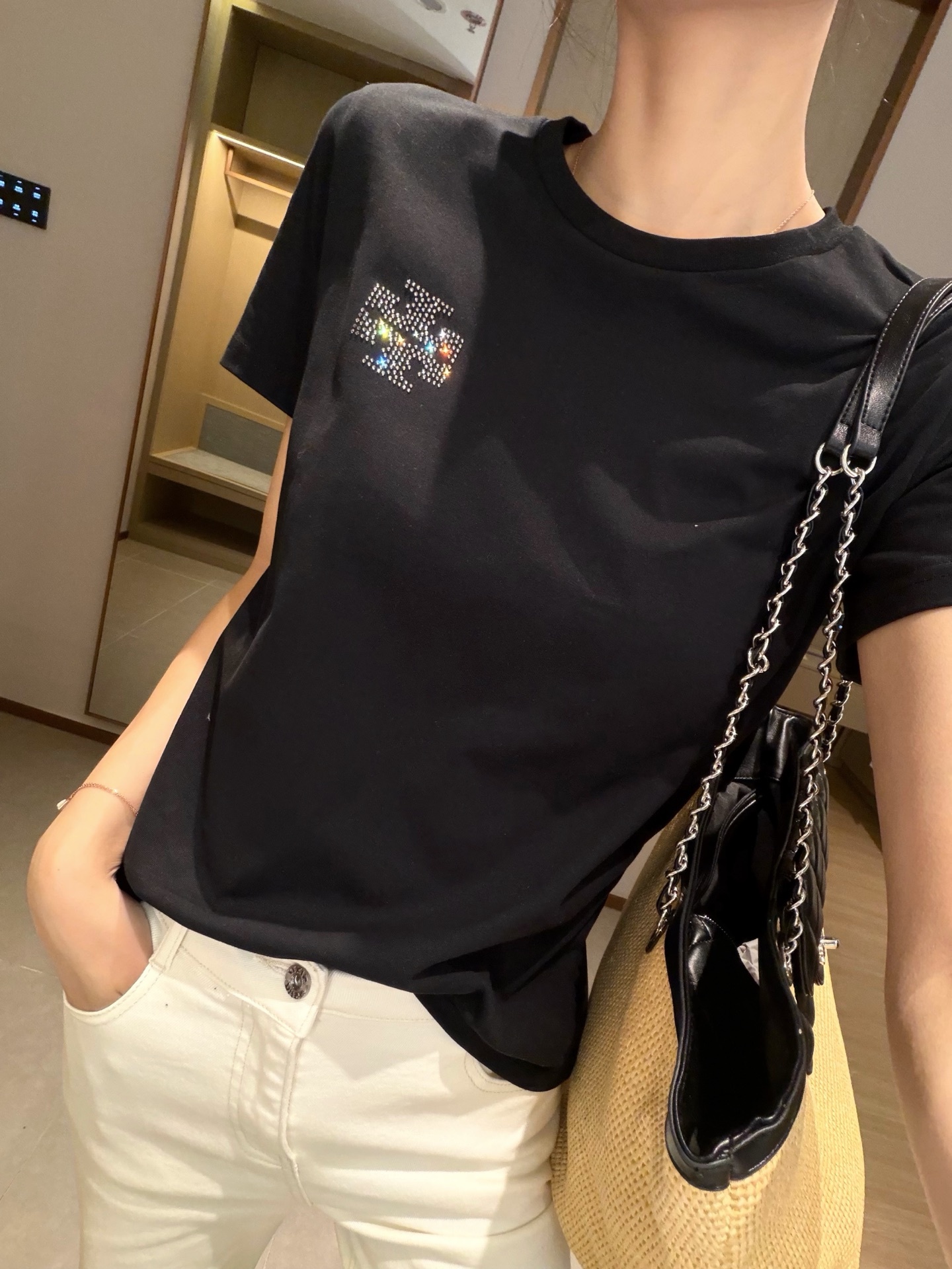 292effe56a5f403033daece864fa5cc0.jpg