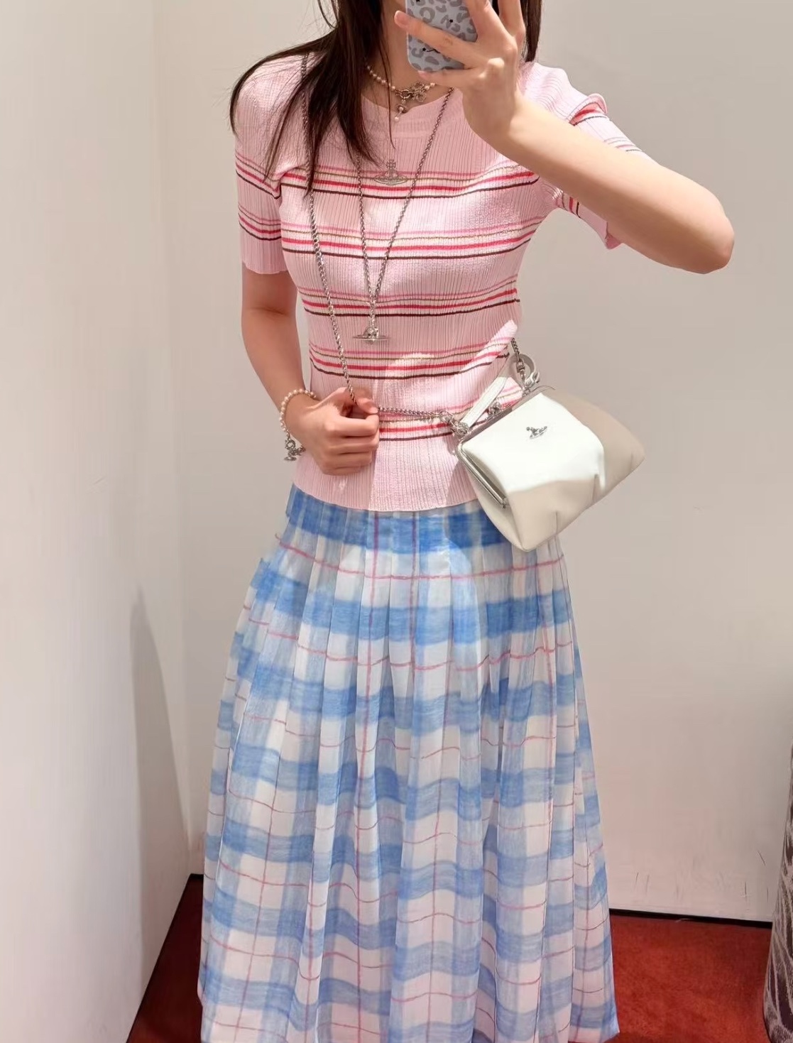36eeb4c6c9d615a12cb68617ca595875.jpg