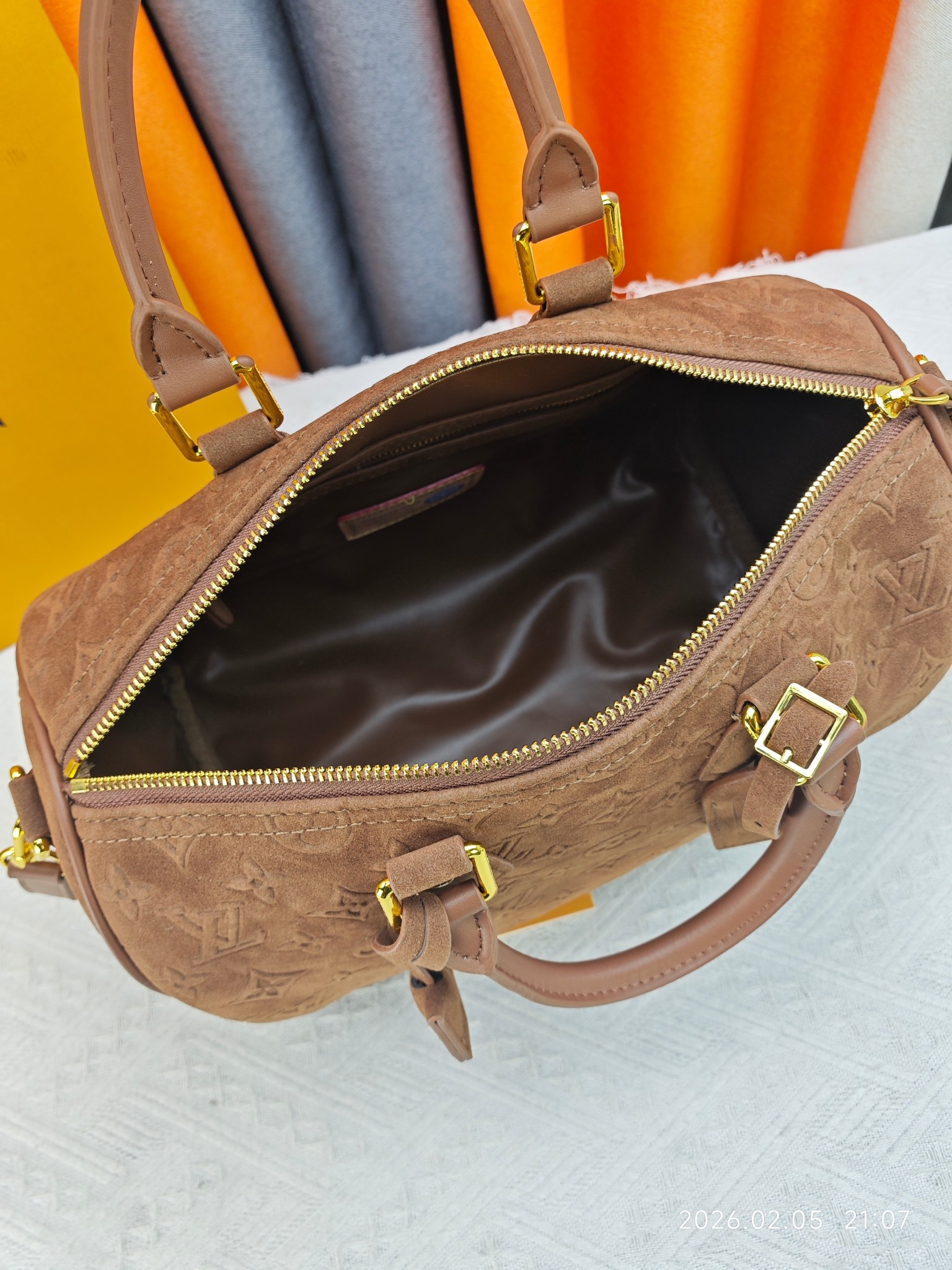 57c531fda6ab89189dbb8a1c21852d14.jpg