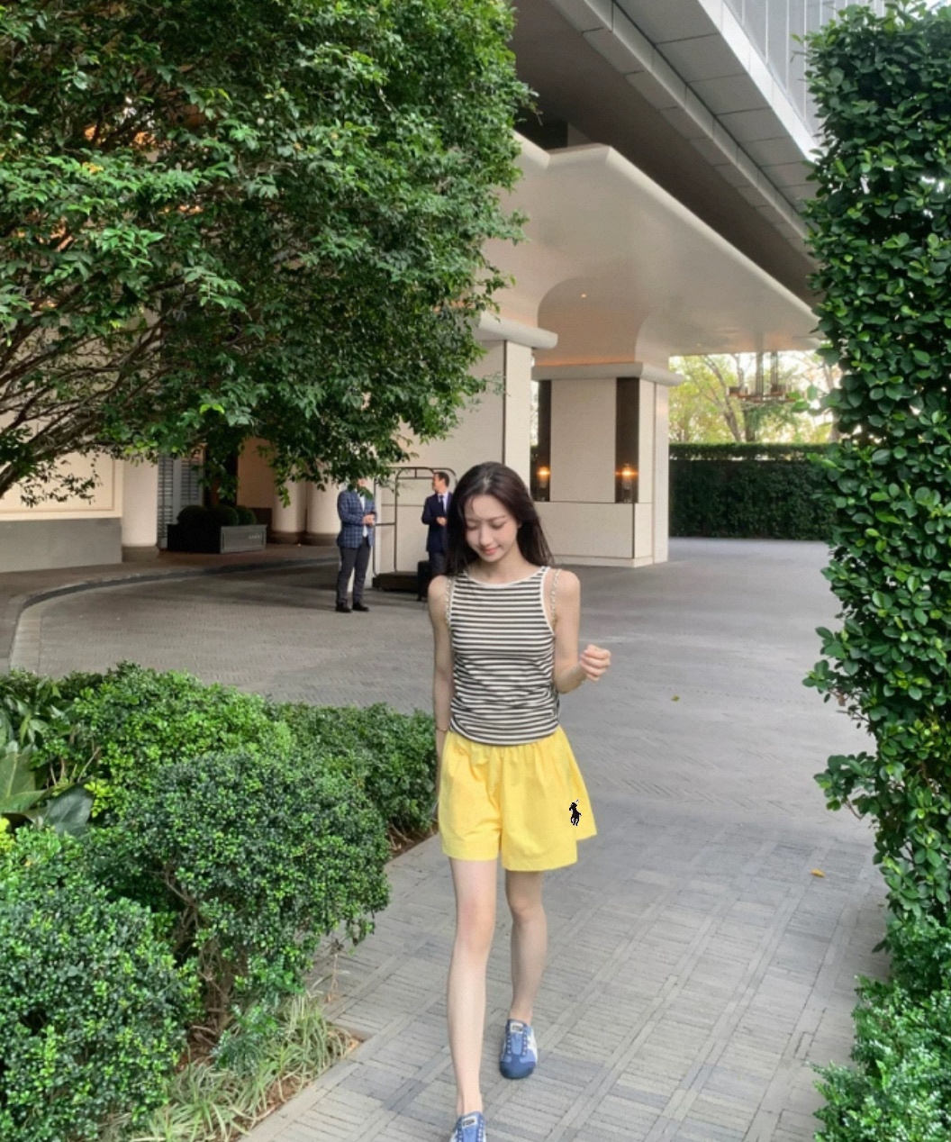 a2b7708bed0924fc84fd0b2ce1c6d5b3.jpg