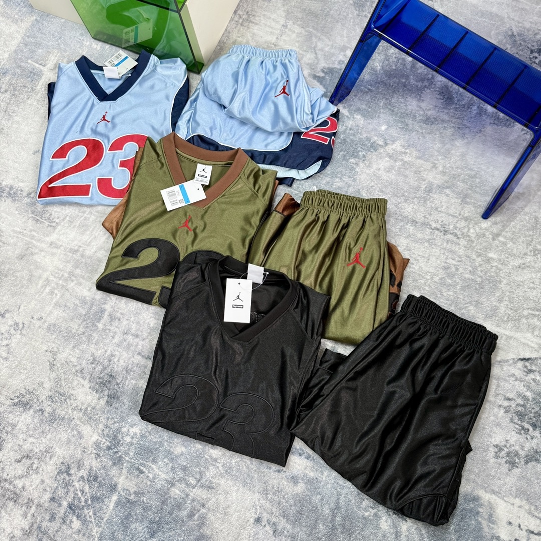 a550cfc9a4492e391db8cddf939d6782.jpg
