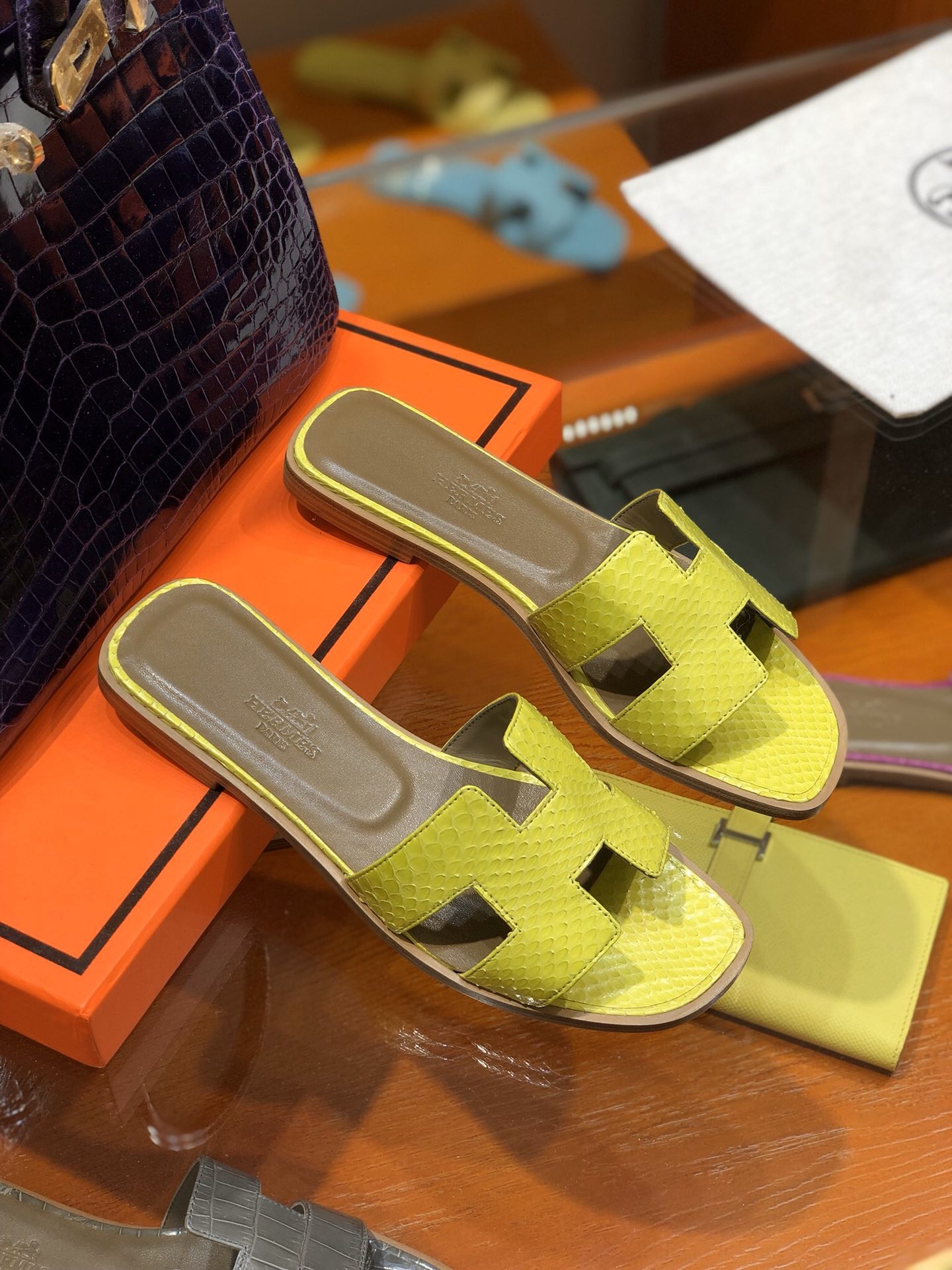 b43306575de9b78c21bb7797f20a8c21.jpg
