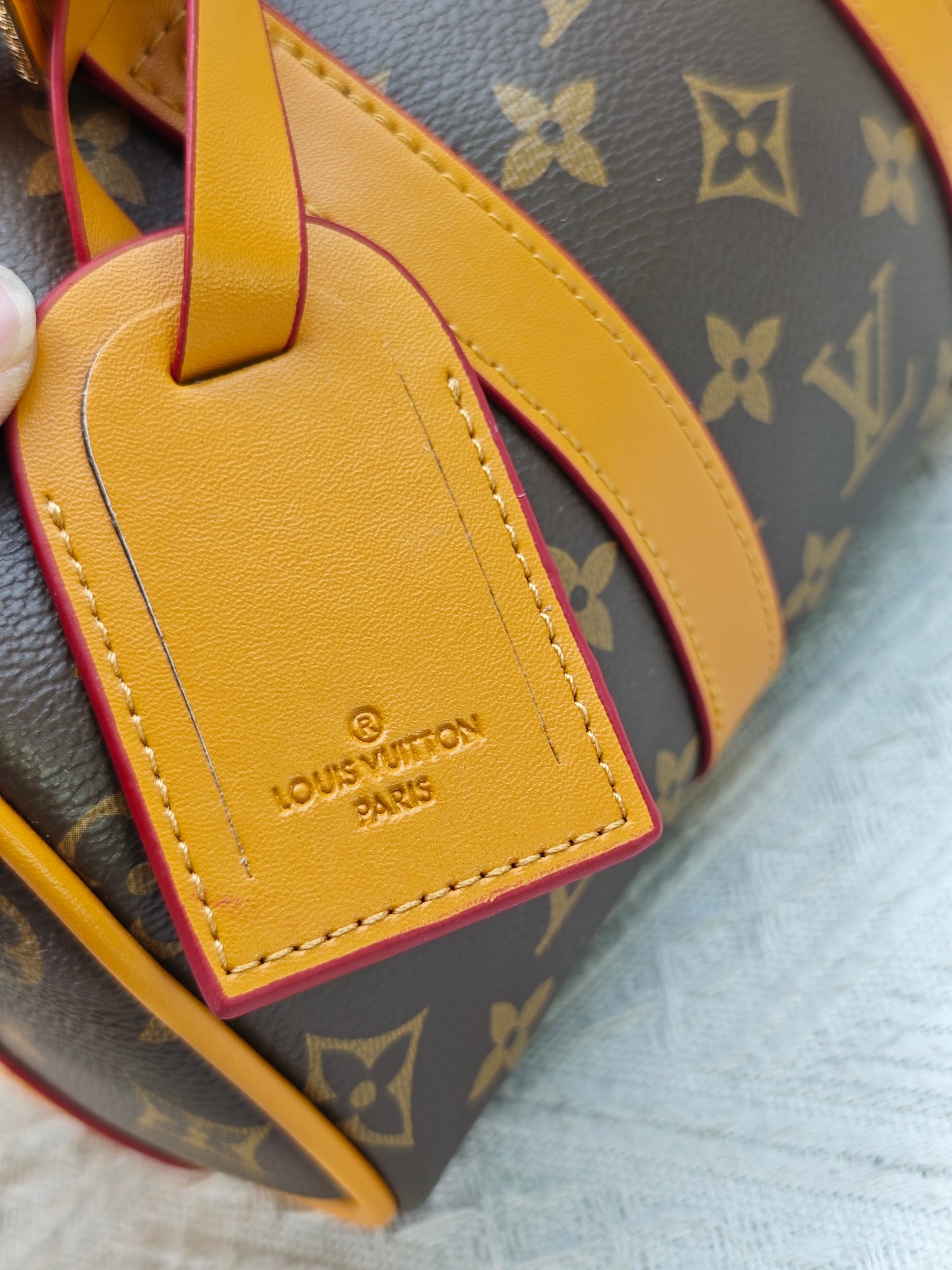 b5d4d1ac7aec533b6353ee1ace61872e.jpg