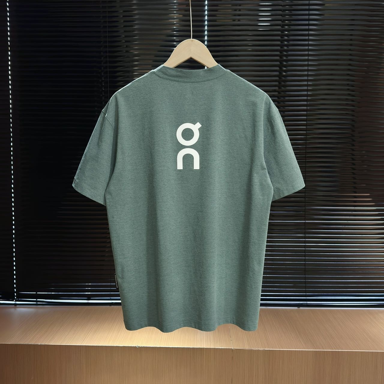 bce09a4d1d4974112572eb5ddf0e3d96.jpg