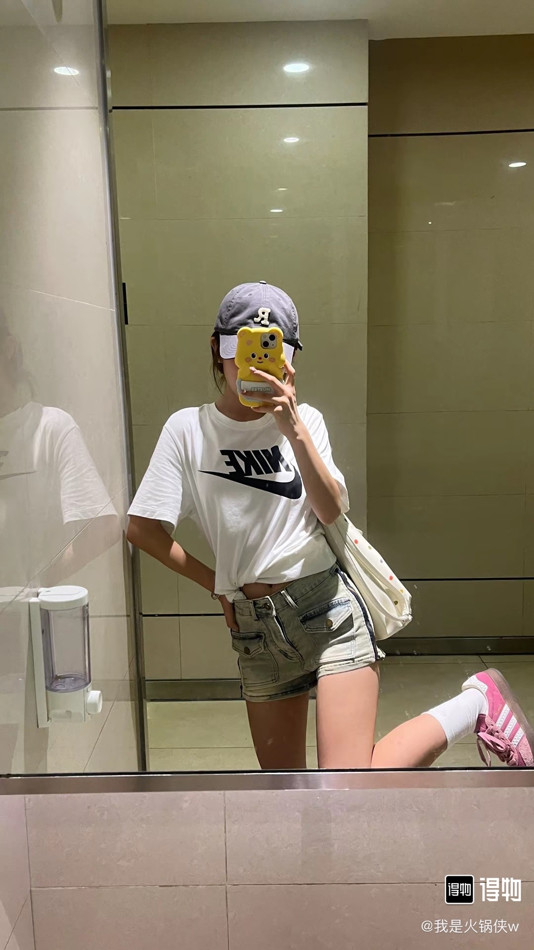 c0deb8b1ea7284374dbf2264b028de3e.jpg