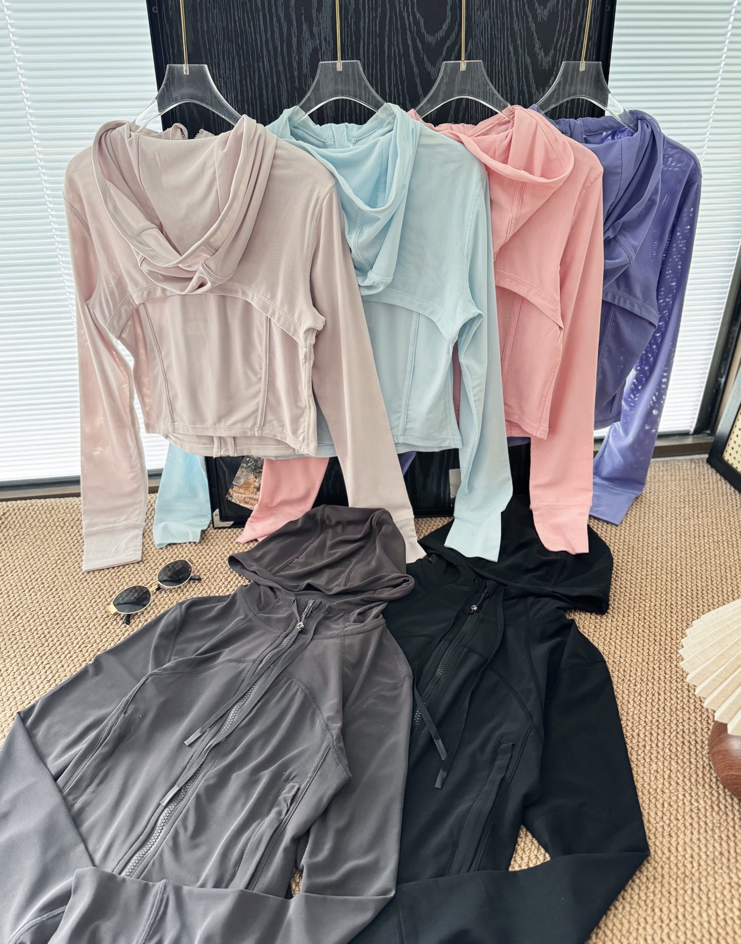 c76611f0a76a889e0dc935b0c61df765.jpg