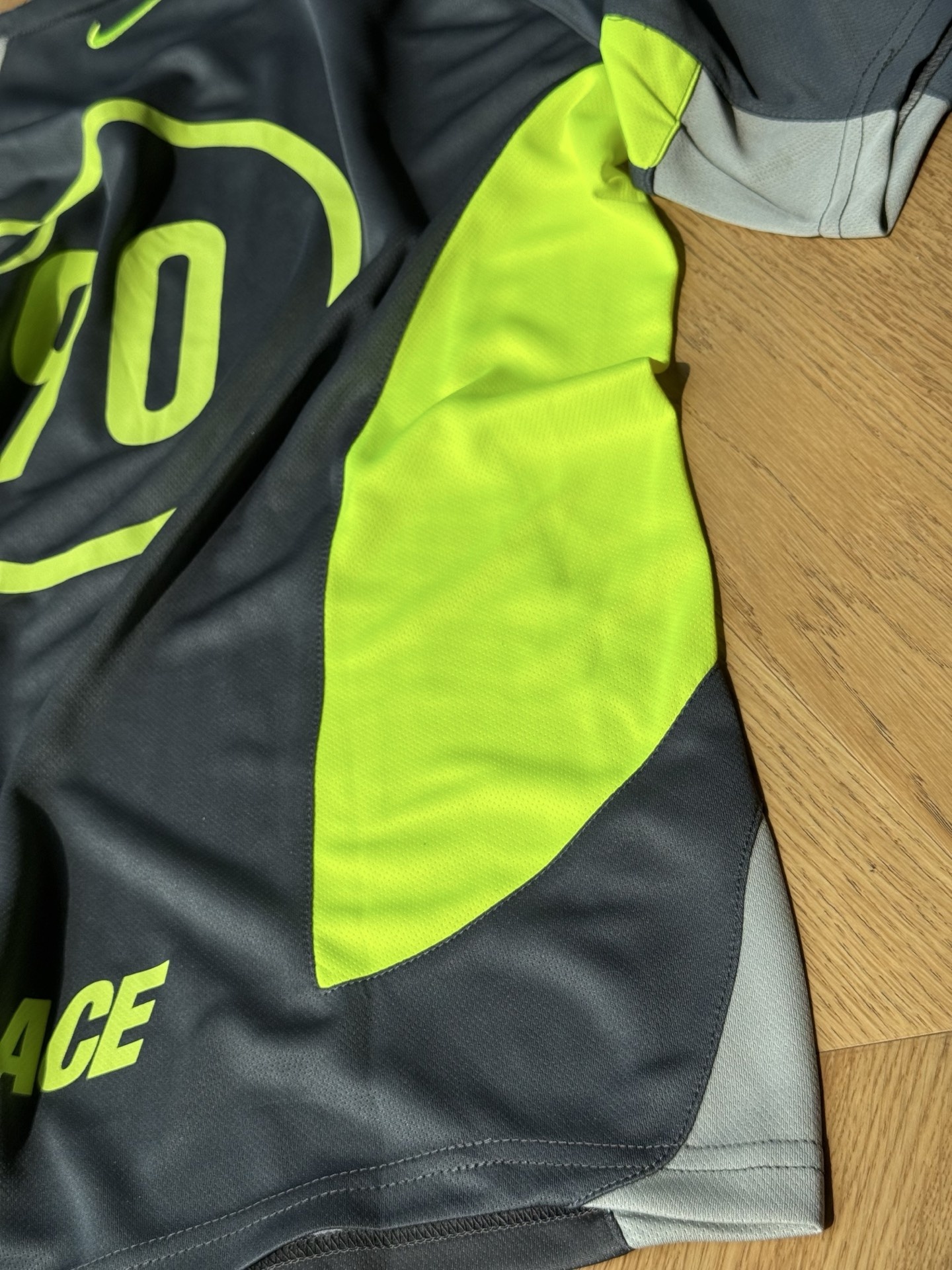 ebc5e18df97b920cf2dccf9b94643a77.jpg