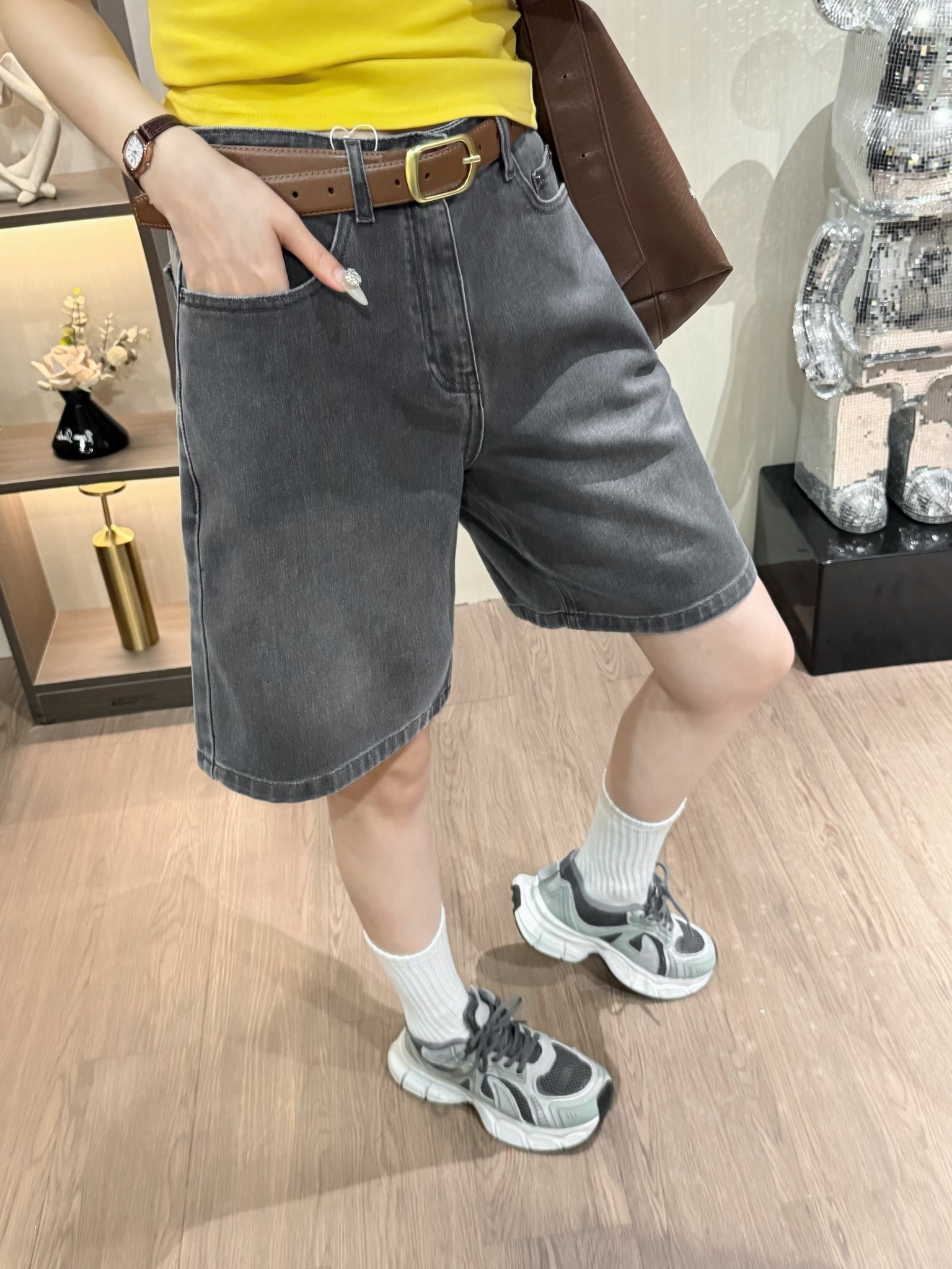 ebddfcf3493a01284c8e4e01bf469b15.jpg