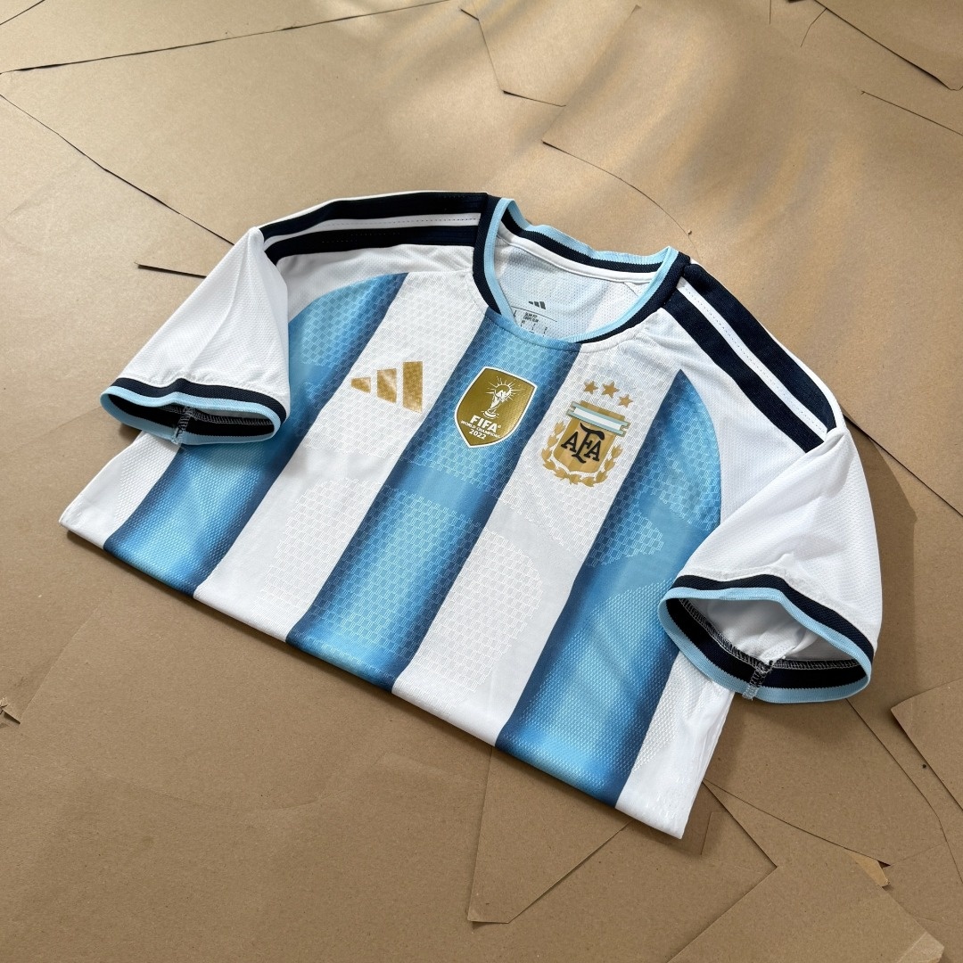 f024dd9d21f1f46f0c2ff14ee615aeba.jpg