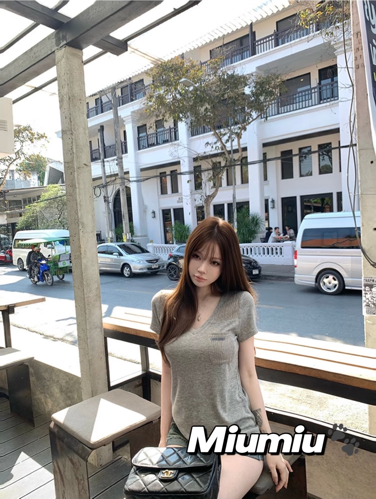 f2db992f79698379669a9be3d3e50cbe.jpg