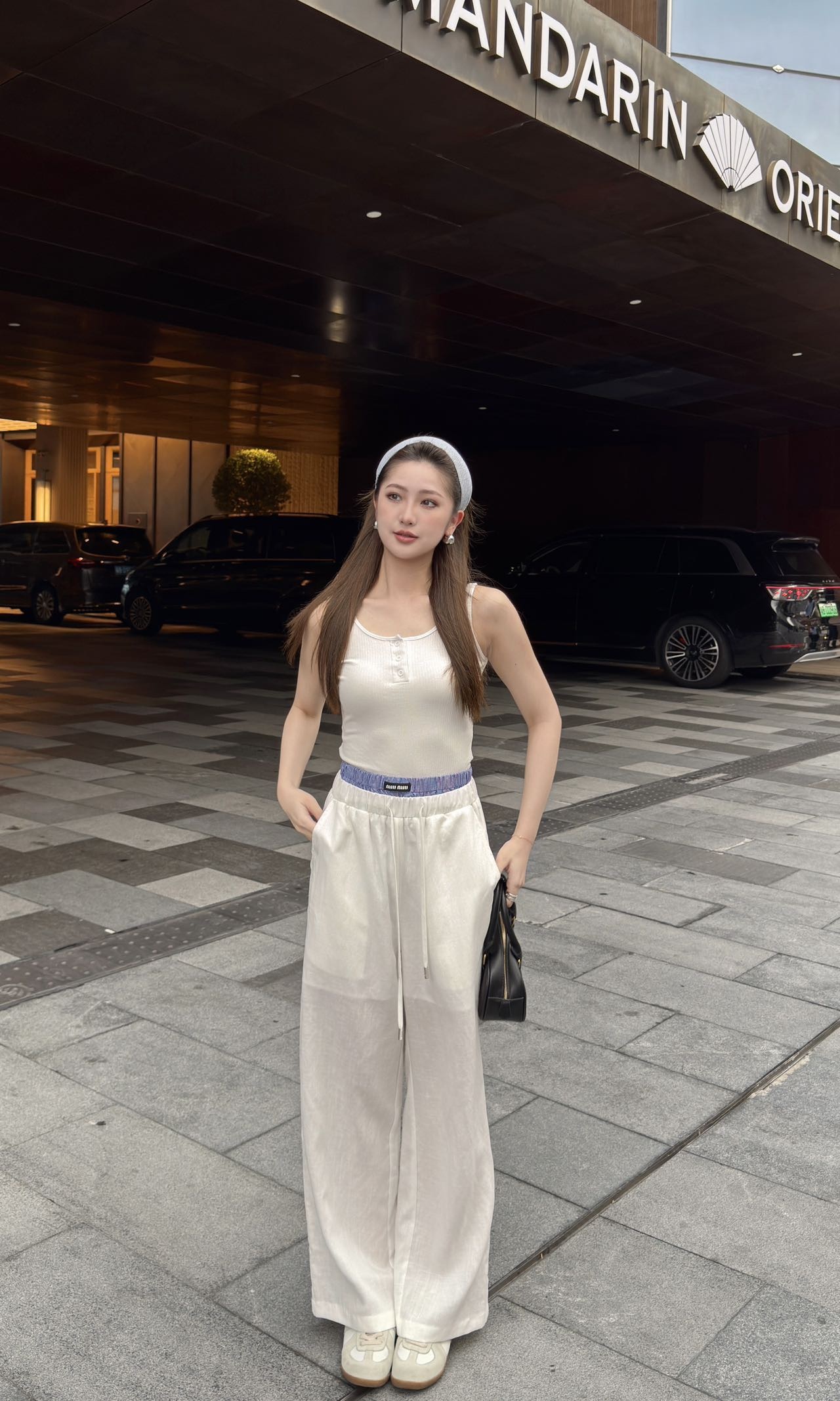 30f95550030b512bfdefe40fb6bc0b51.jpg