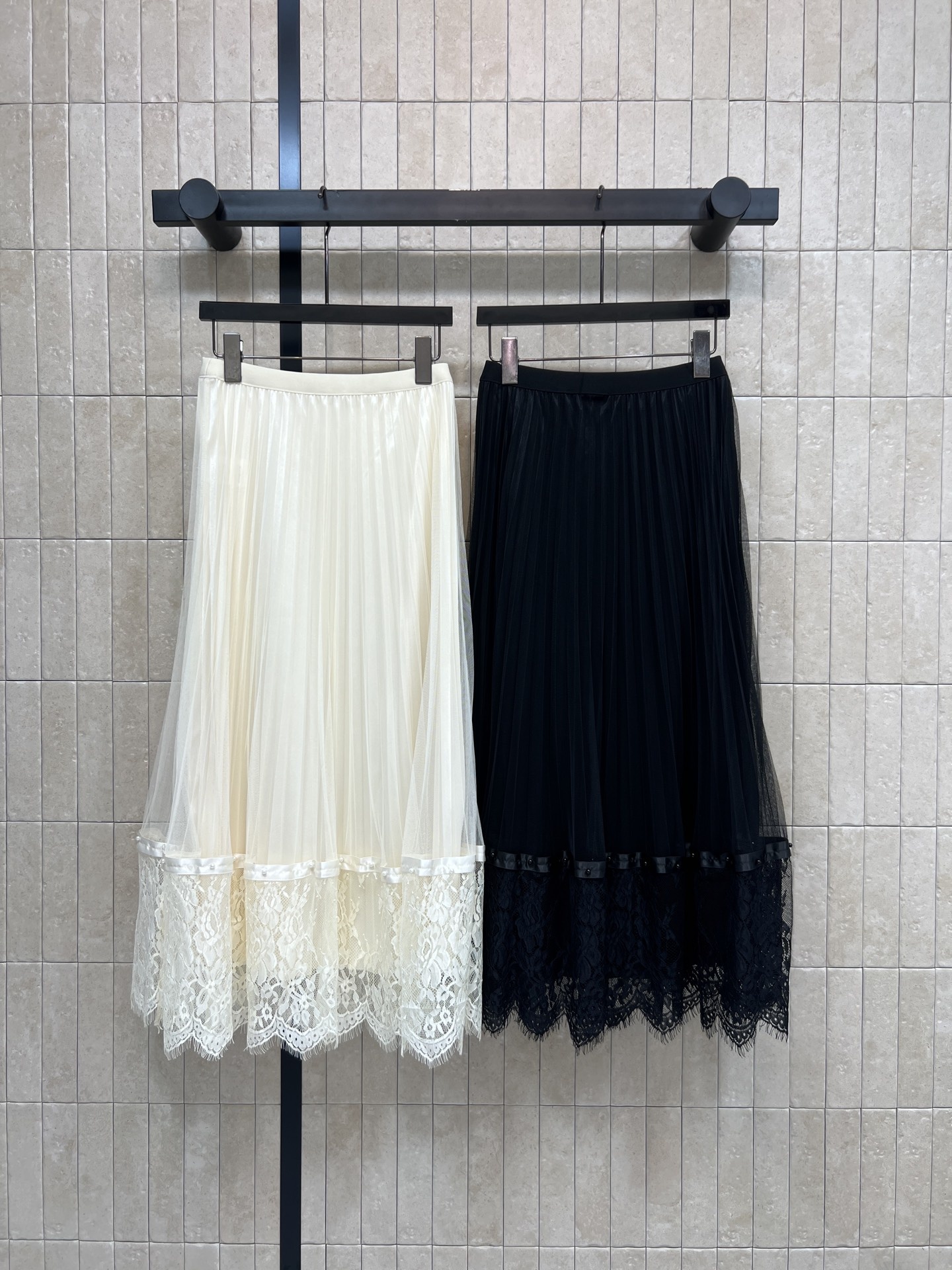 4ef73ba1a128ed3f9c2862457d718942.jpg