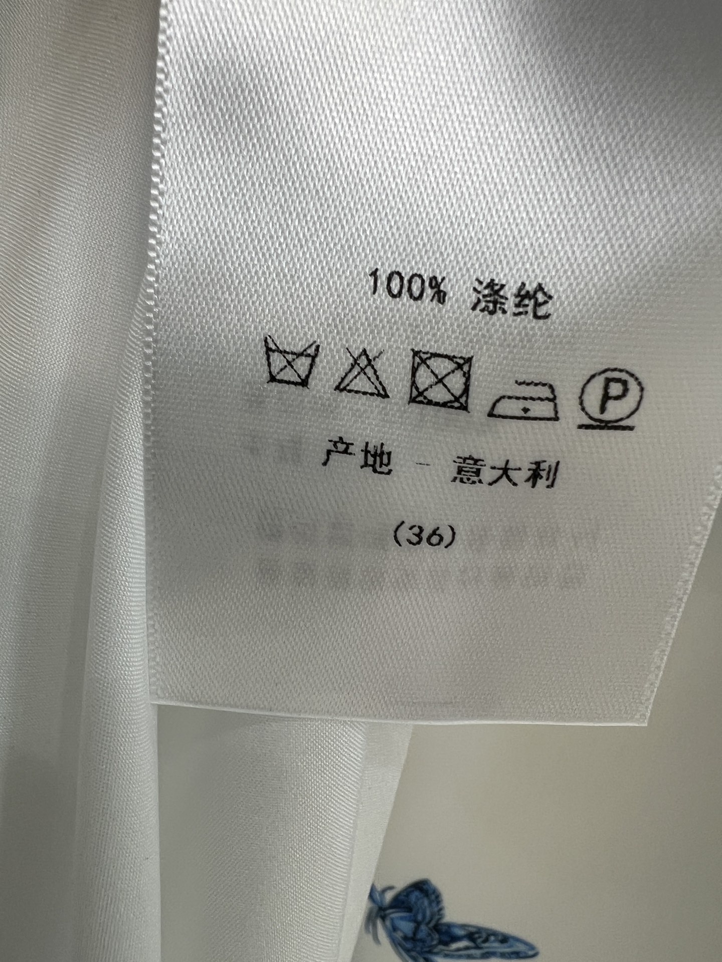 4f1ca1fe68eec32a5f1b983ed68560d9.jpg