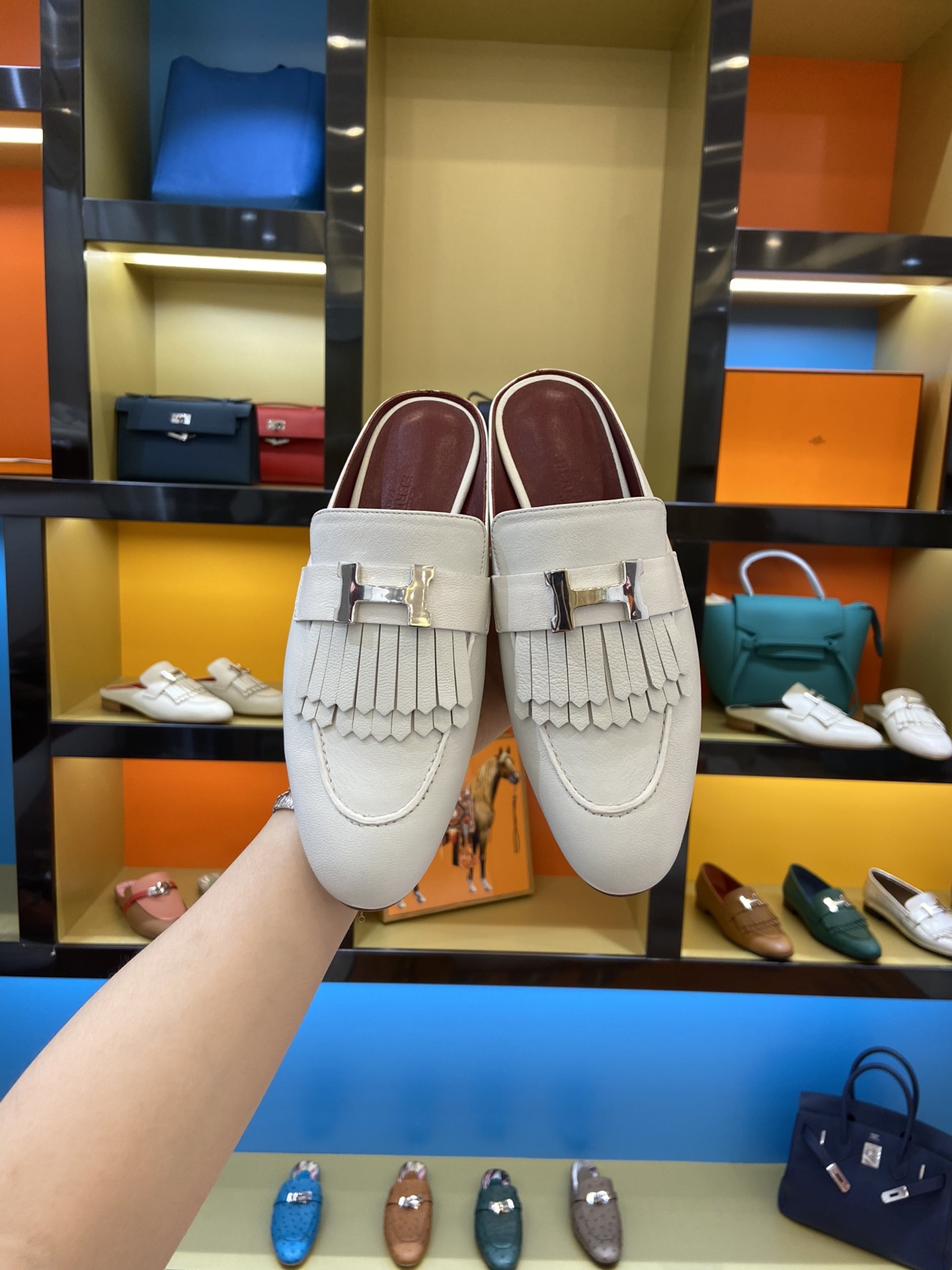 60dcd147cb8be71d5a4fef16442de12b.jpg