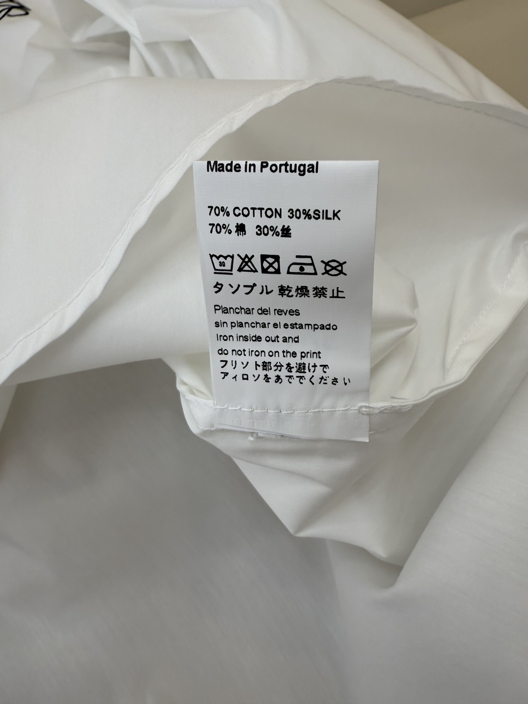 62a660b9a8b1870282a43e8d75db7426.jpg