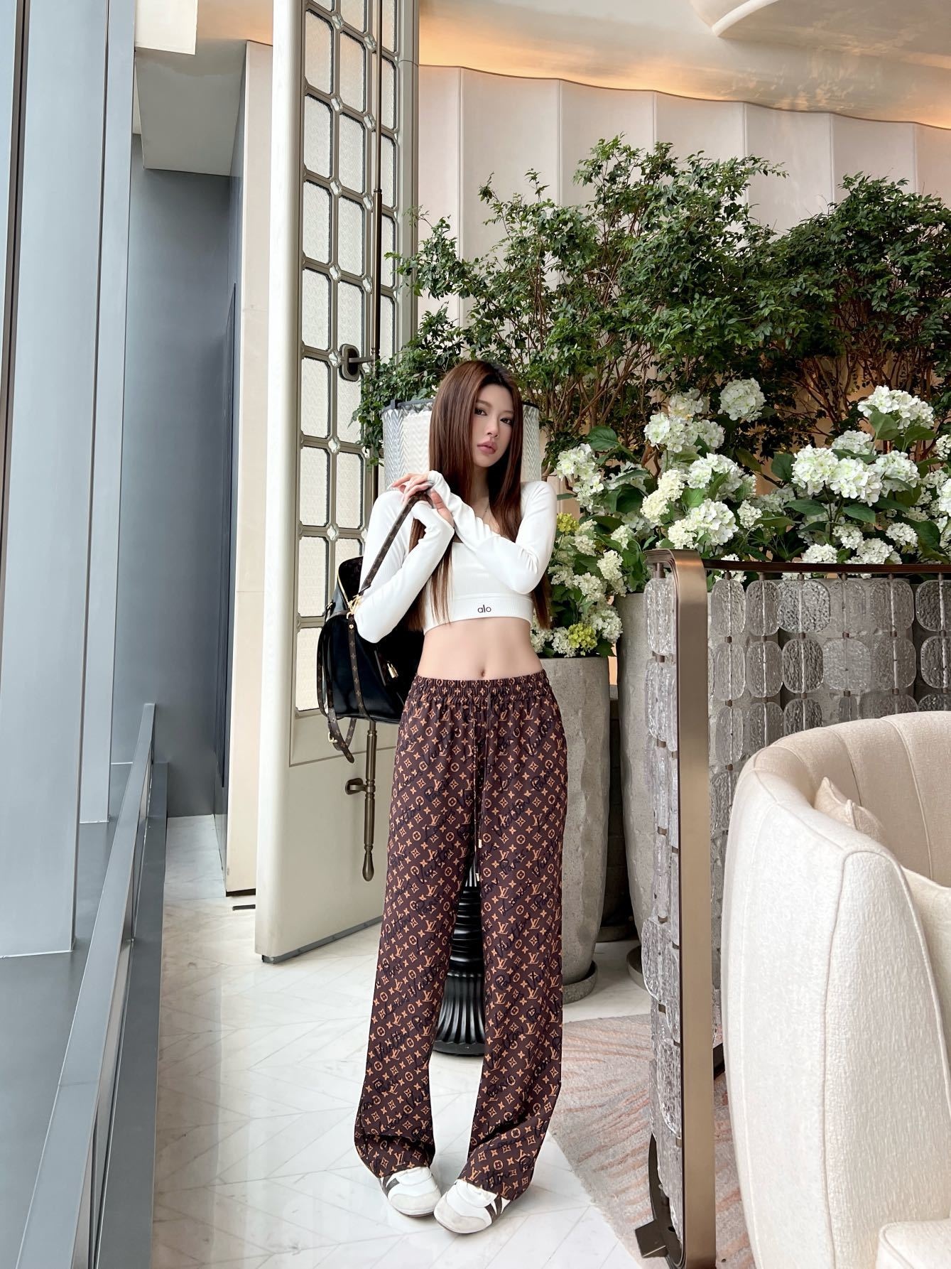 a5d8601a169cf5c42e48dc25727e76f4.jpg
